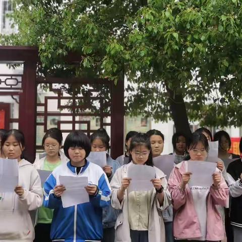 “朗”出青春 “诵”出精彩——小史店一中汉韵朗诵社团纪实