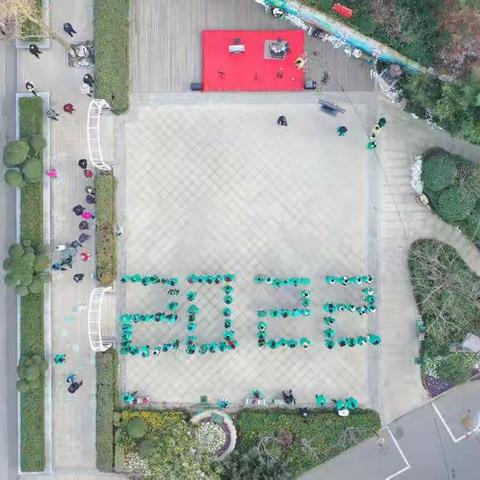 塑造阳光心态      打造和谐队伍