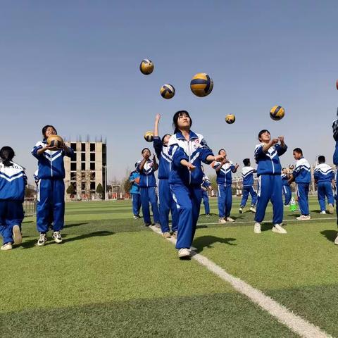 魅力排球，助我成长。 ——灵武市第三中学体育课磨课活动