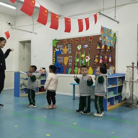 【高新教育】雨天在幼儿园的丰富生活——西安高新区第三十六幼儿园小三班