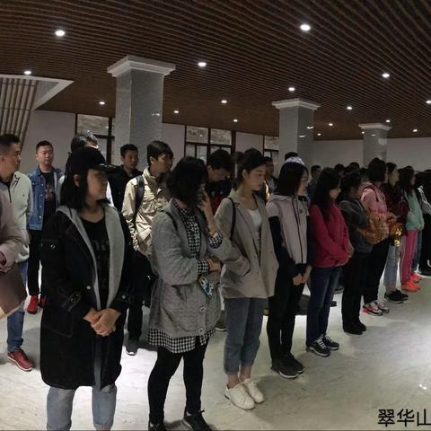 一天团建活动：真人CS野战➕中餐➕山野定向