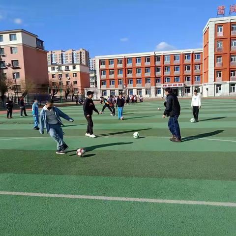 课后服务别开生面 助力成长精益求精——雷锋小学课后服务工作纪实