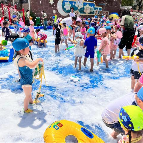 高邮市翰林国际幼儿园“泡沫之夏——嬉水狂欢”泡泡节活动