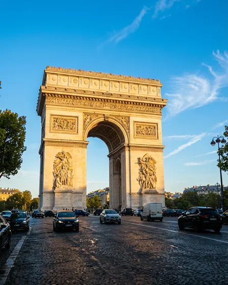 Arc de Triomphe - Transformation ensoleillée
